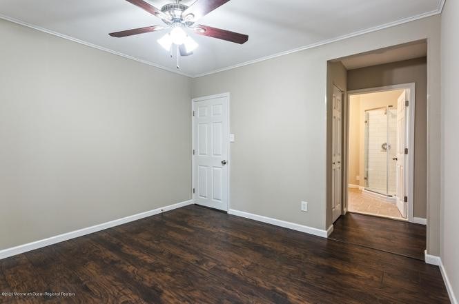 genMid.22038240_10_2