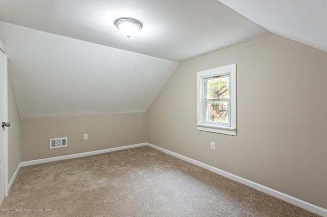 genMid.22038240_18_2